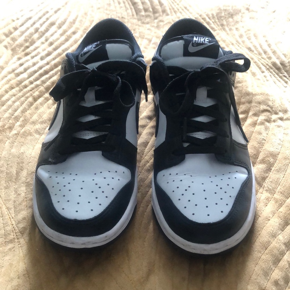 Nike Panda Dunks